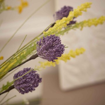 Zweig Wildblumen, Pompom/lila, 45 cm