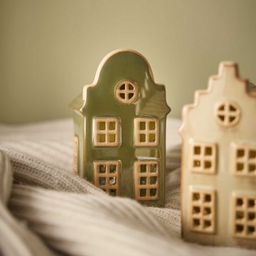 LED-Haus, farbig/grün, 11 cm