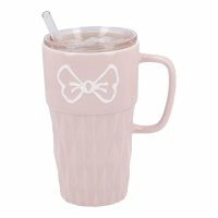 Becher mit Strohhalm