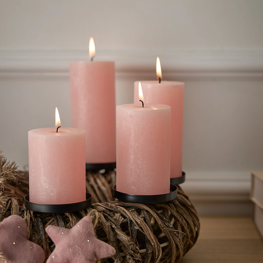 Weihnachtskerzen & Kerzenstaender