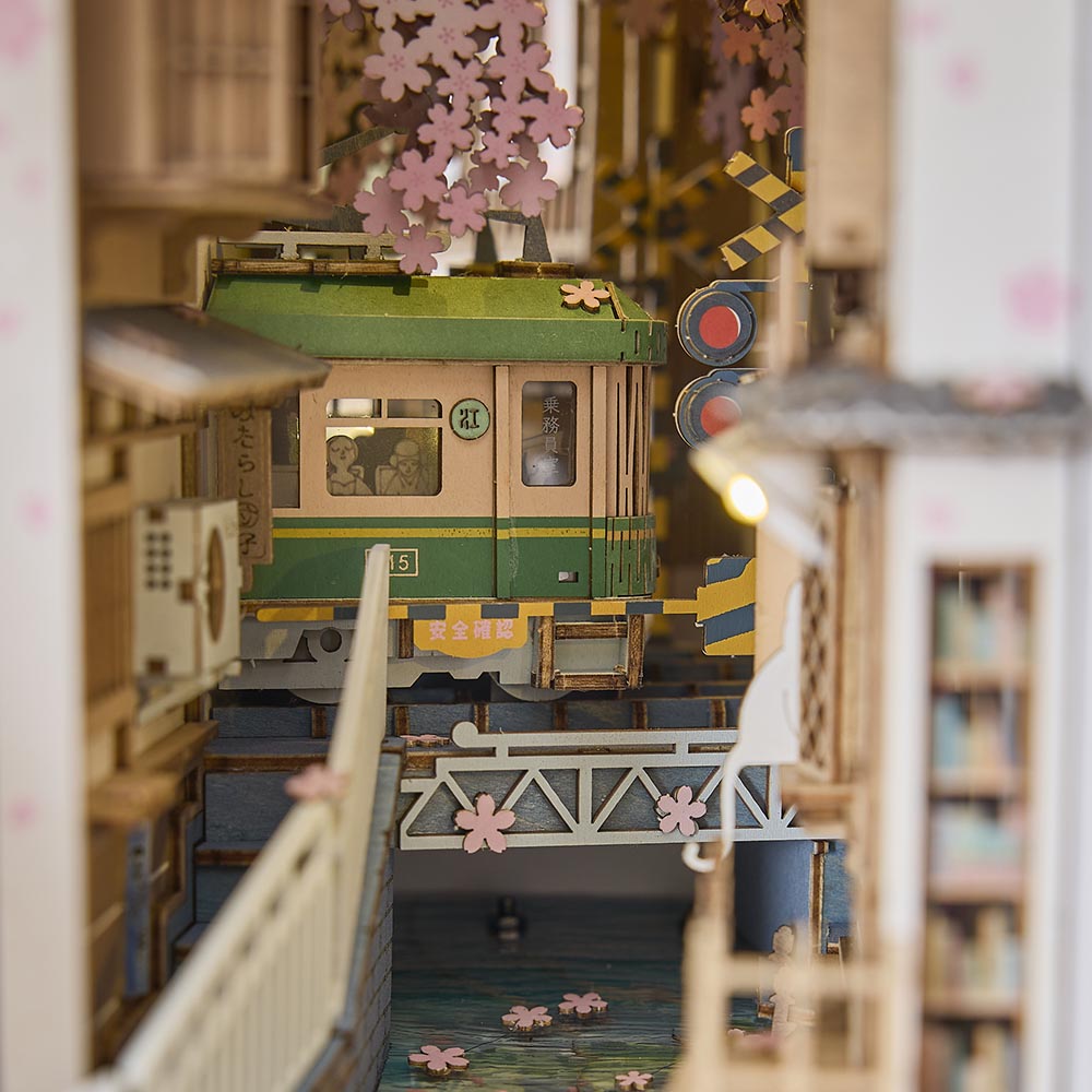 Bausatz 3D, Book Nook, Sakura Densya