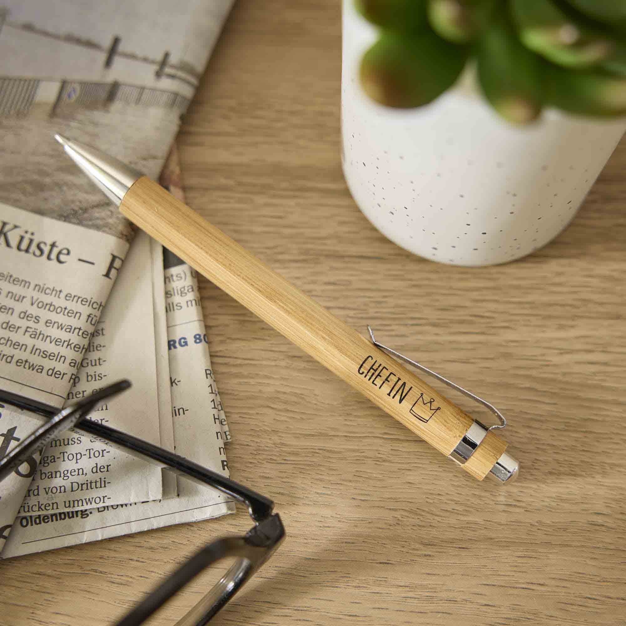 Kugelschreiber Bambus, Chefin