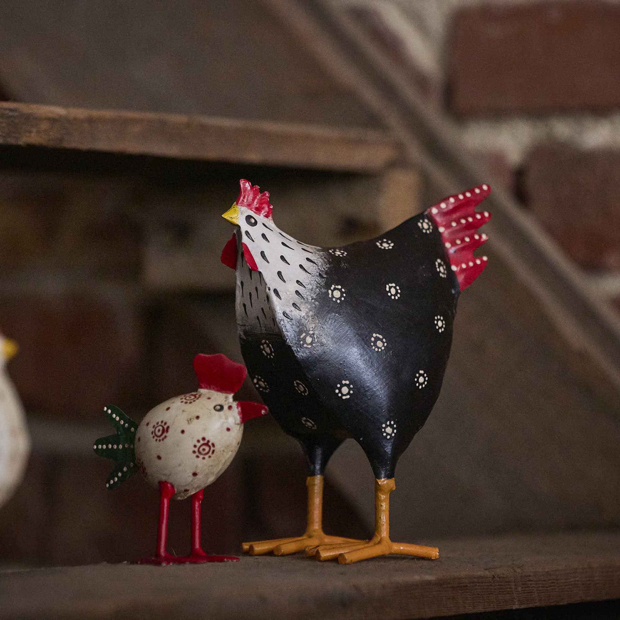 Huhn Tobi, bunt/schwarz, 16 cm