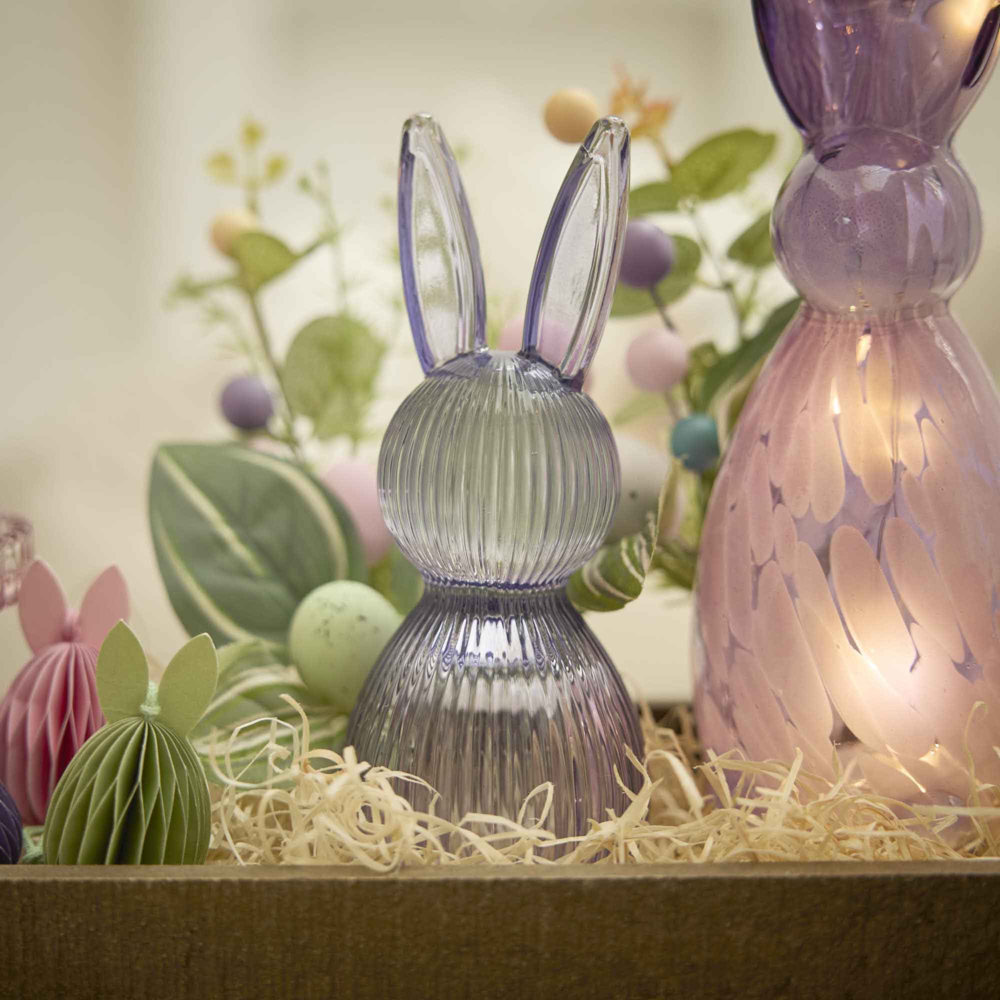 Deko-Hase Rillen, helllila, 16.5 cm