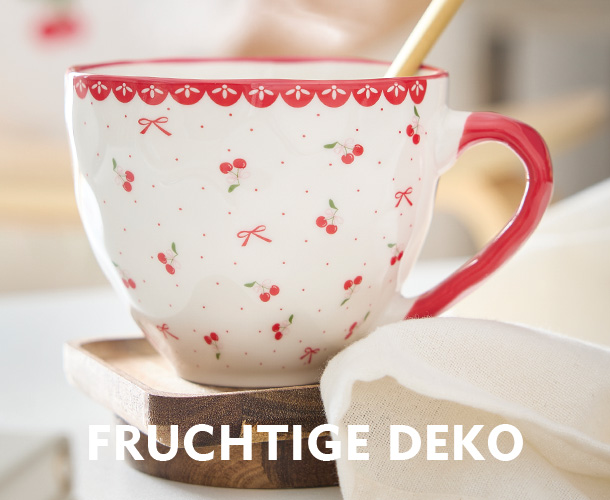 XXL-Tasse mit Kirschen- und Schleifenmotiv verlinkt auf fruchtige Deko